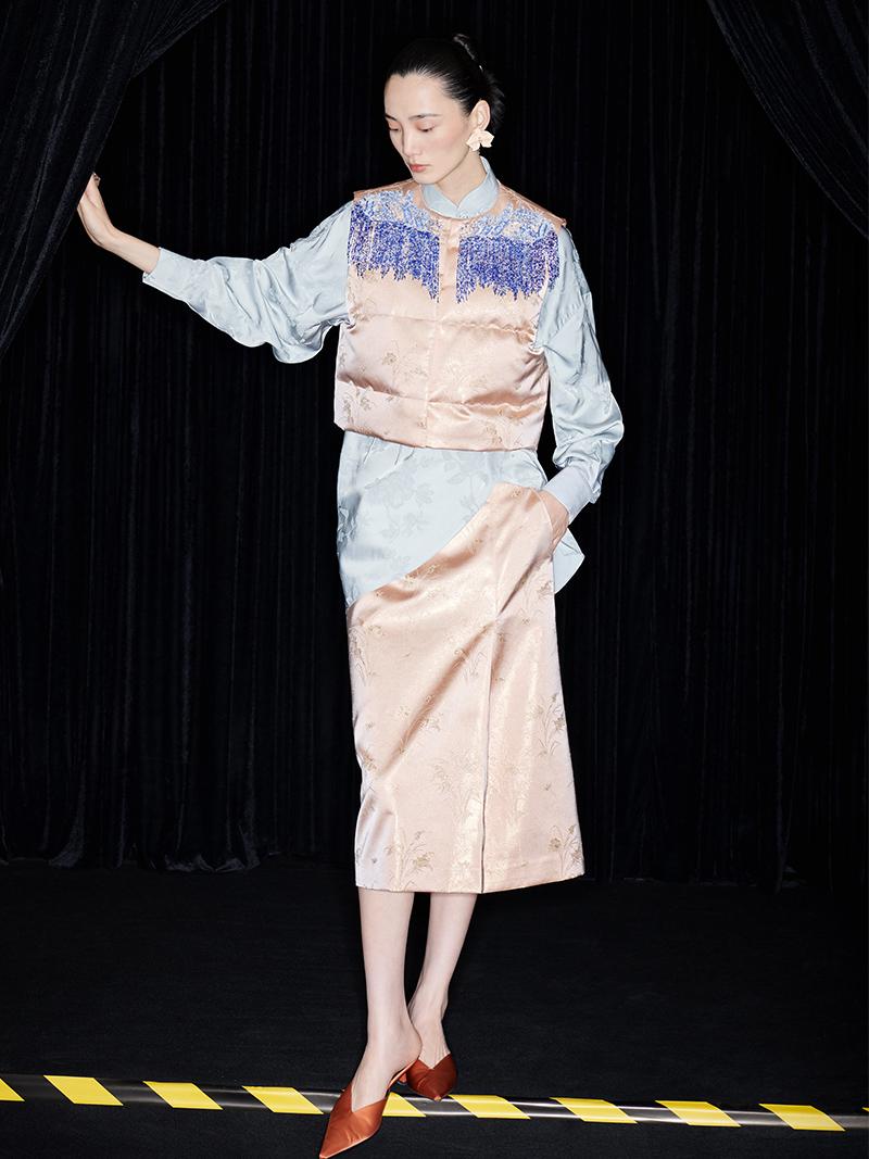 M essential Mackay designer seawater river cliff tassel beaded vest shirt skirt set- six.