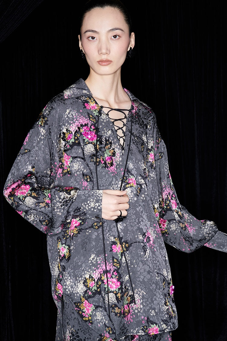 M essential Mackay designer cherry blossom print beads scissor neck loose top - NOCTAINE.