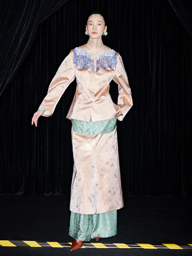 M essential Mackay designer brand Sea Cliff Tassel Beaded Shirt - plain.