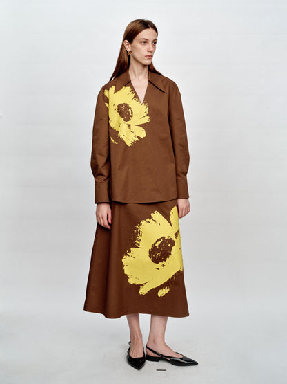 SERRER bright yellow daisy print brown pullover V-neck shirt - ISAIAH.