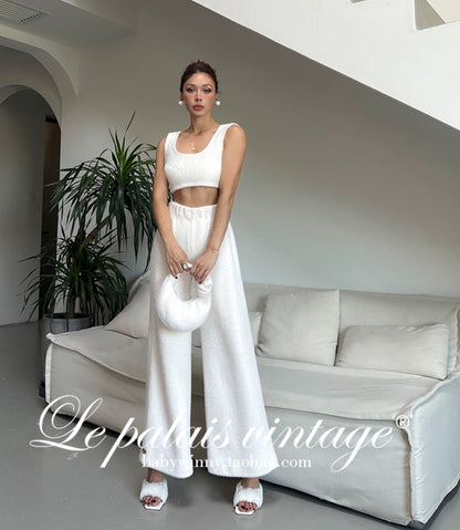 Le Palais Vintage Luxury White Fur Hand bag Plush Vest High Waist Wide-leg Pants Suit-Sonia