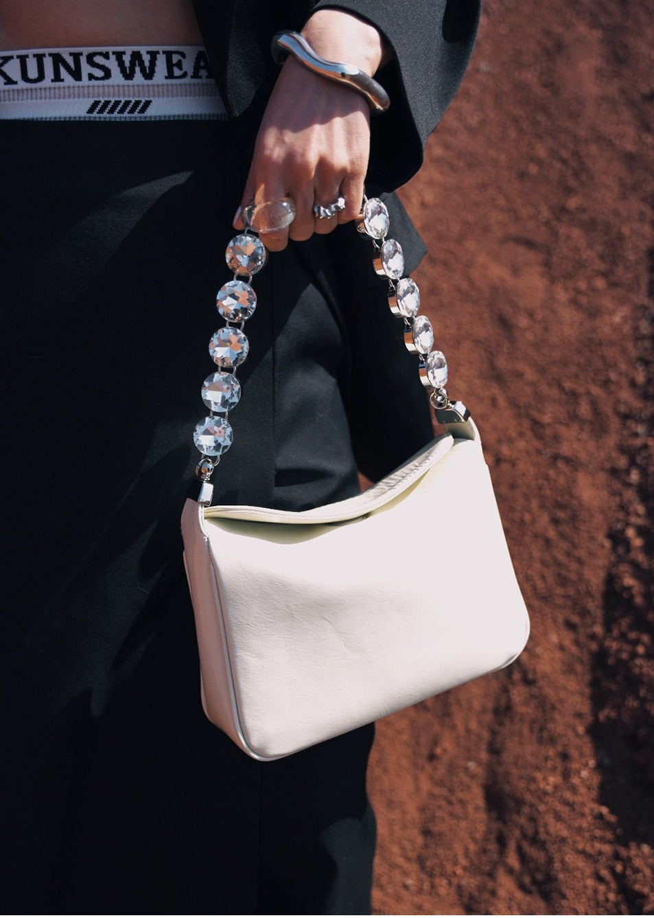 IUBALLET Chic Diamond-encrusted Arm Bag - SHOCK.