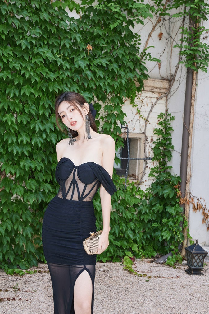 DOLLY Elegant Black Off Shoulder Short Sleeve Hollow Waist Mesh Long Dress-ALETTE