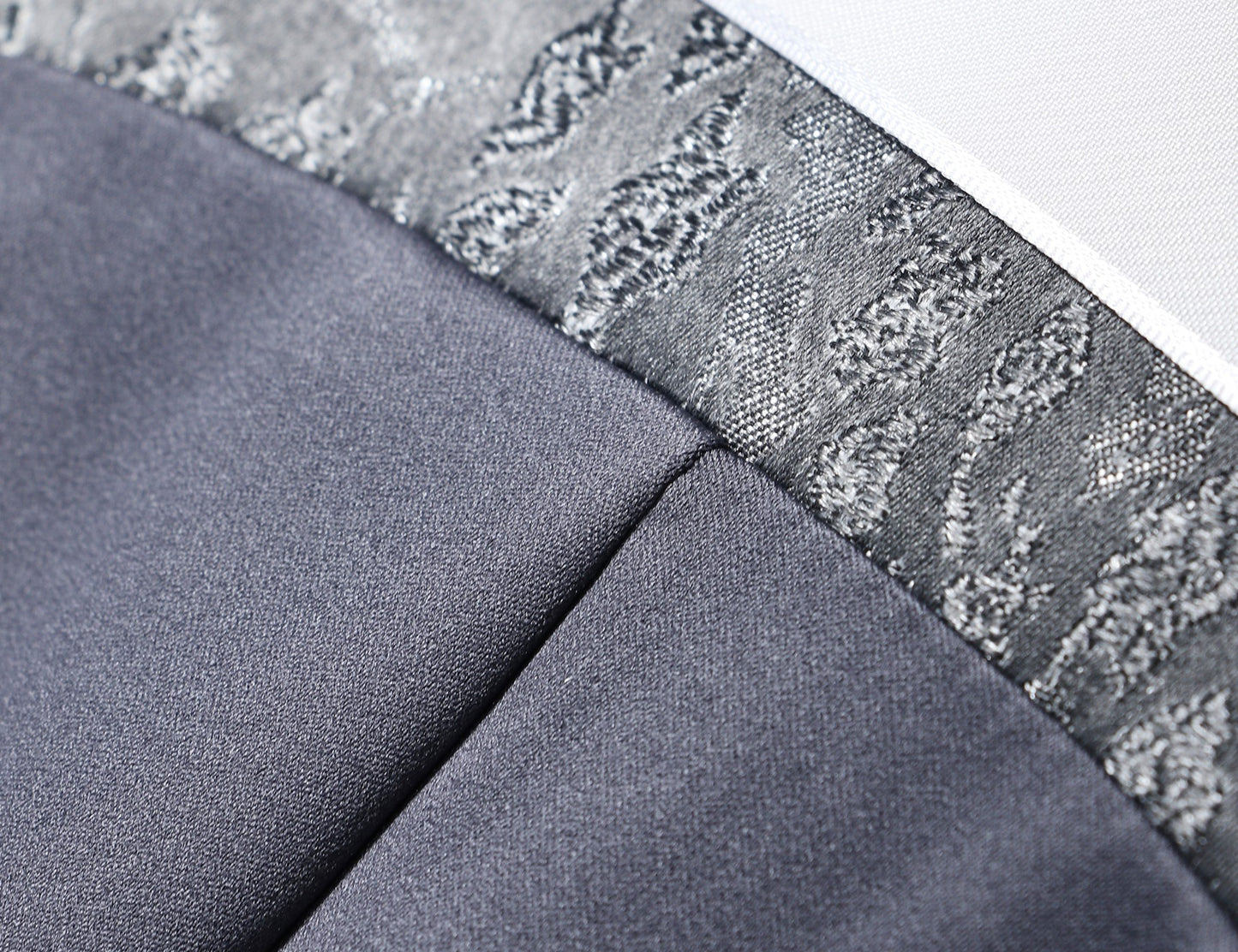 WANGXO Plum Steel Jacquard Suit-Collar Umbrella Waist Vest - VEXIS.