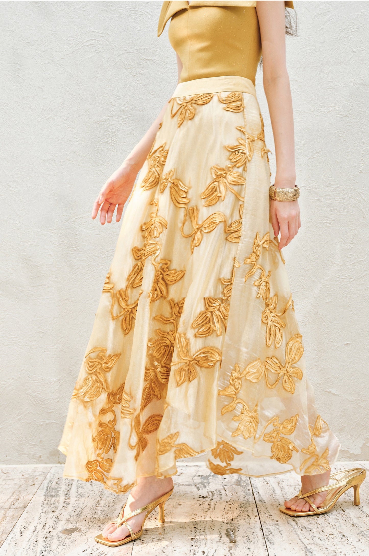 WANGXO | Flower Detailing on a Gorgeous Large A-Line Swing Skirt -SENA