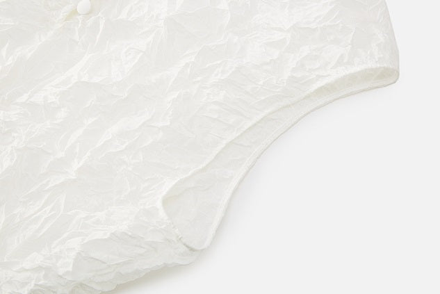 ZHUCHONGYUN white sleeveless turtleneck light and wrinkled top--MEIKO.