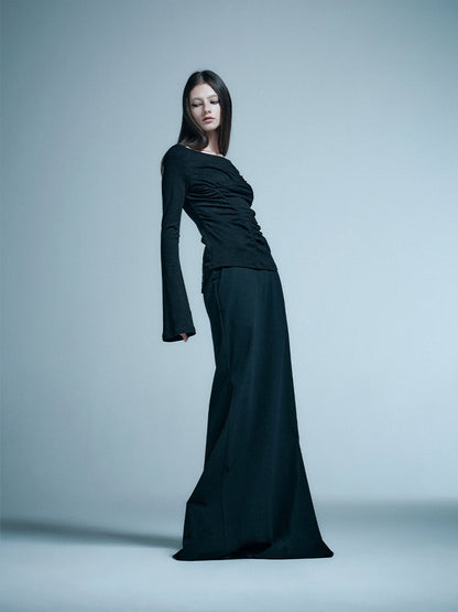 ANNAKIKI BLACK FOUR-POINTED STAR RUFFLED SLIM TOP-YUTO