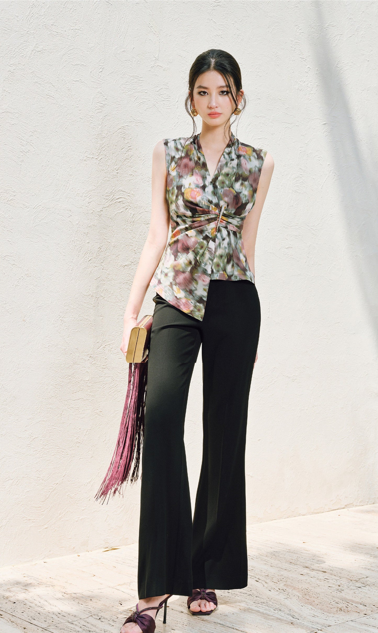 WANGXO | Innovative Weaving Texture Overlapping V-Neck Sleeveless Top -KEIA