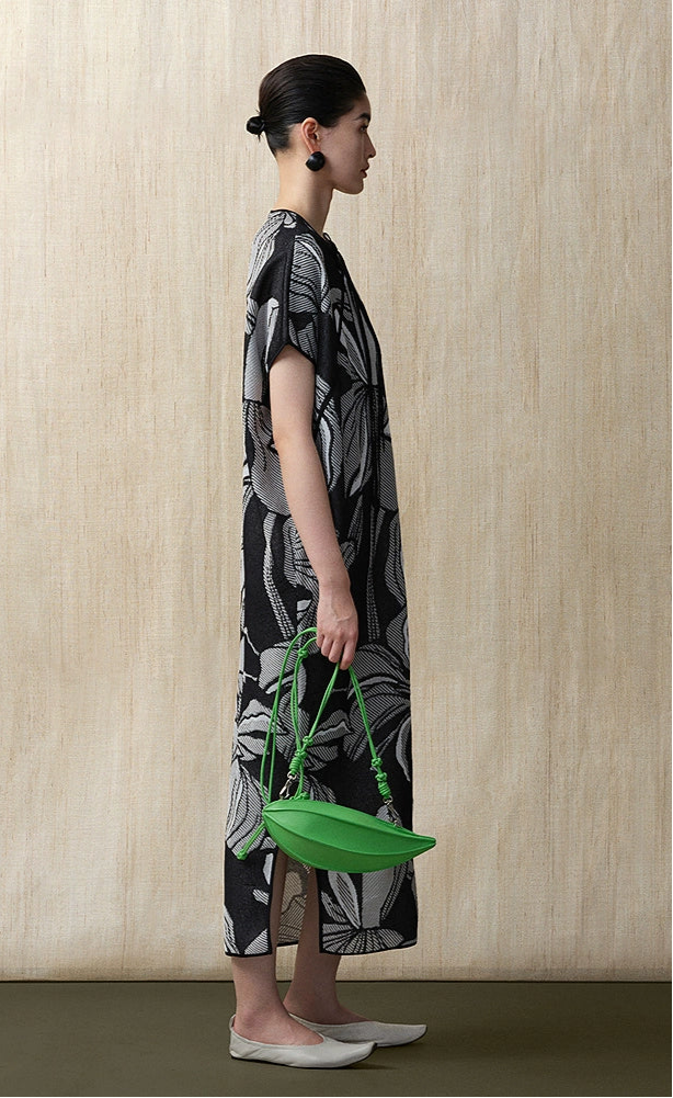 ZHUCHONGYUN Chinese diagonal placket black knit dress- NEZUKO.