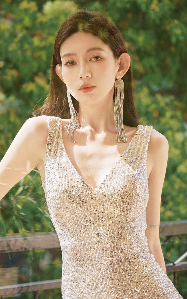 DOLLY Elegant Deep V-Neck Sleeveless Sequin Mesh Long Cocktail Dress-JUSTINA