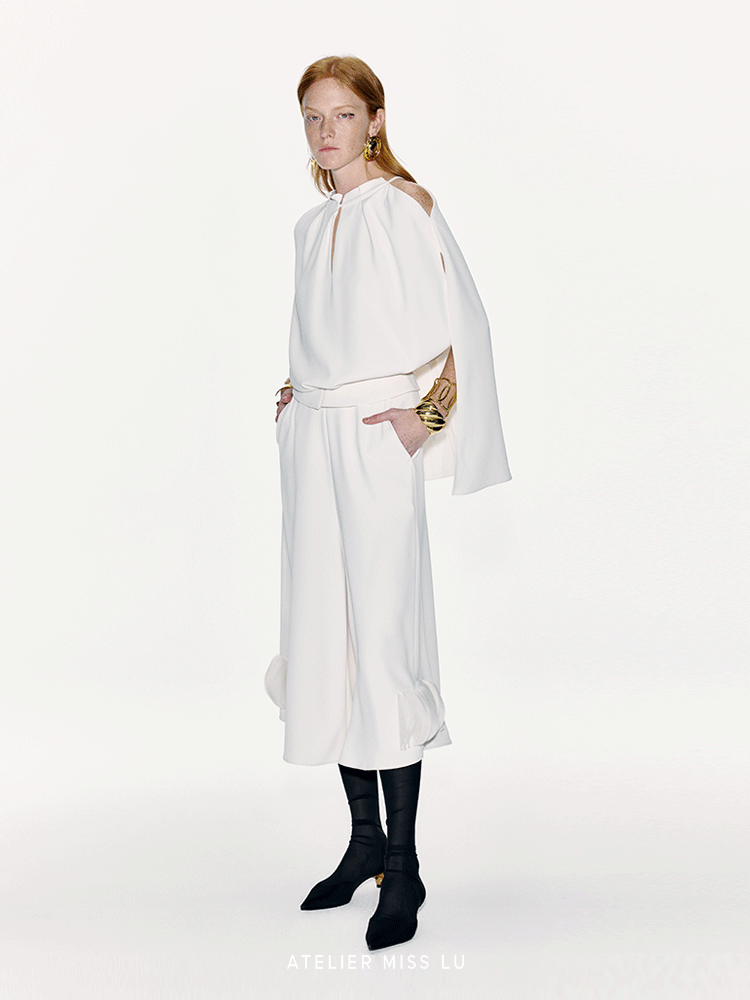 ATELIER MISS LU Off-the-Shoulder Slit Long-sleeved Silhouette Top - MARTY