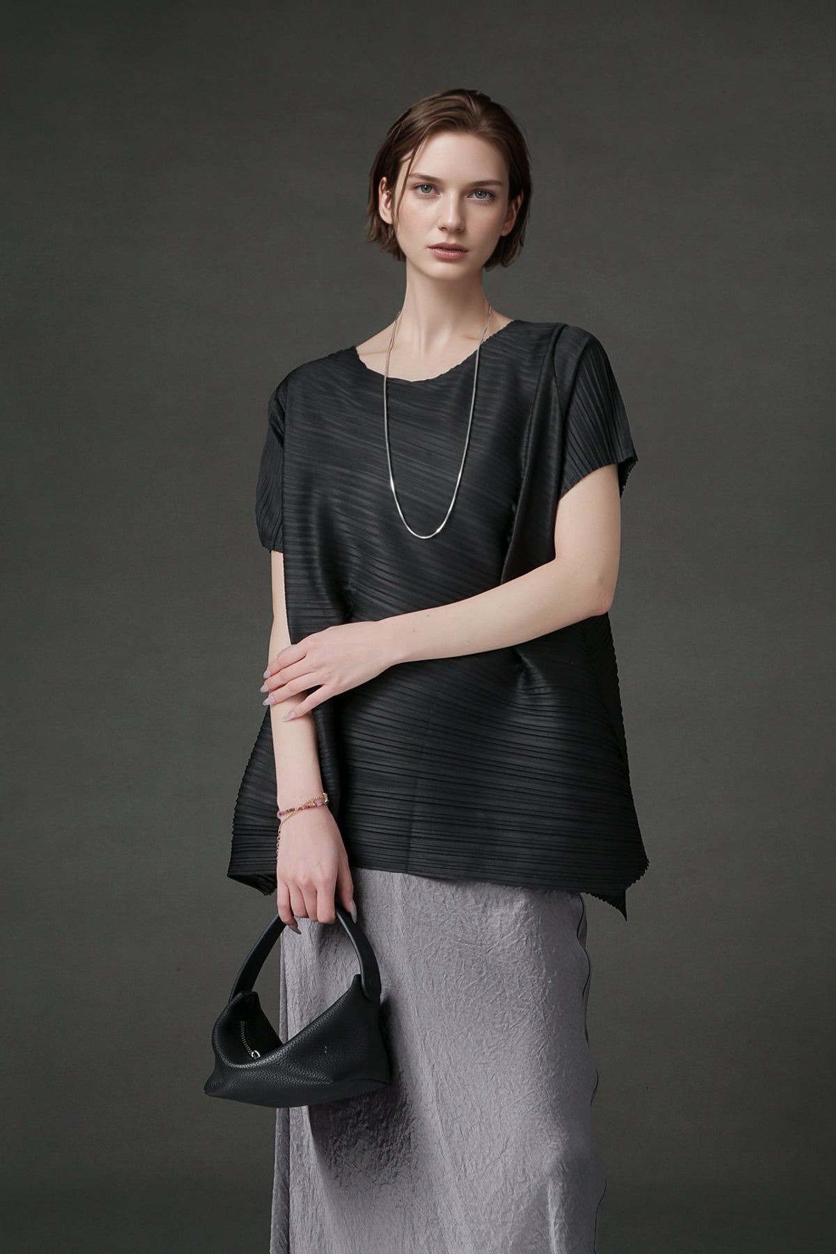 PIAOIN Miyake style simple premium pleated design T-shirt  -CECILLIA