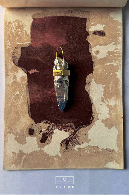 TUYUE Brass gold-plating structure reconstruction metal pendant - AARON.