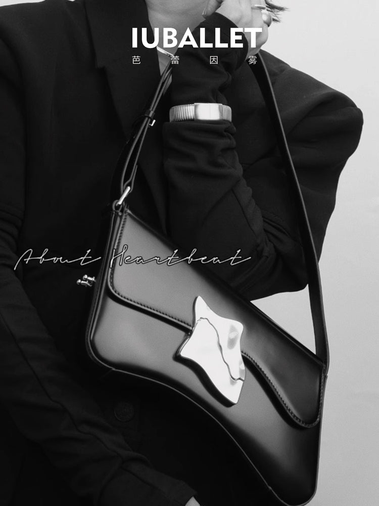 IUBALLET Style Shape Original Design Leather Women's Bag Lock Buckle  - PULL.