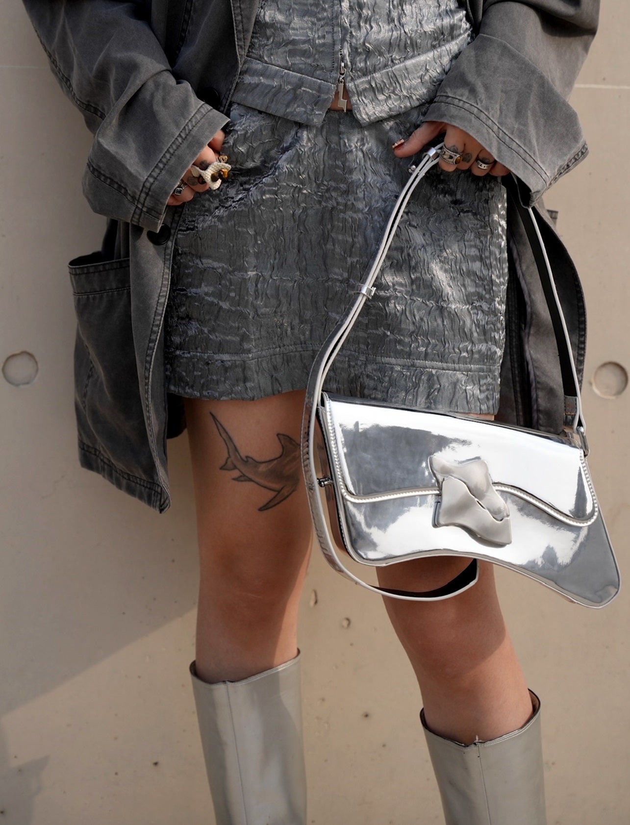 IUBALLET Style Shape Original Design Leather Women's Bag Lock Buckle  - PULL.