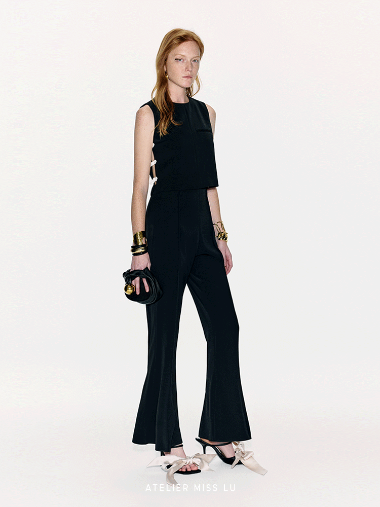 ATELIER MISS LU contrasting rabbit ears ribbon side cut-out sleeveless top - BANT.