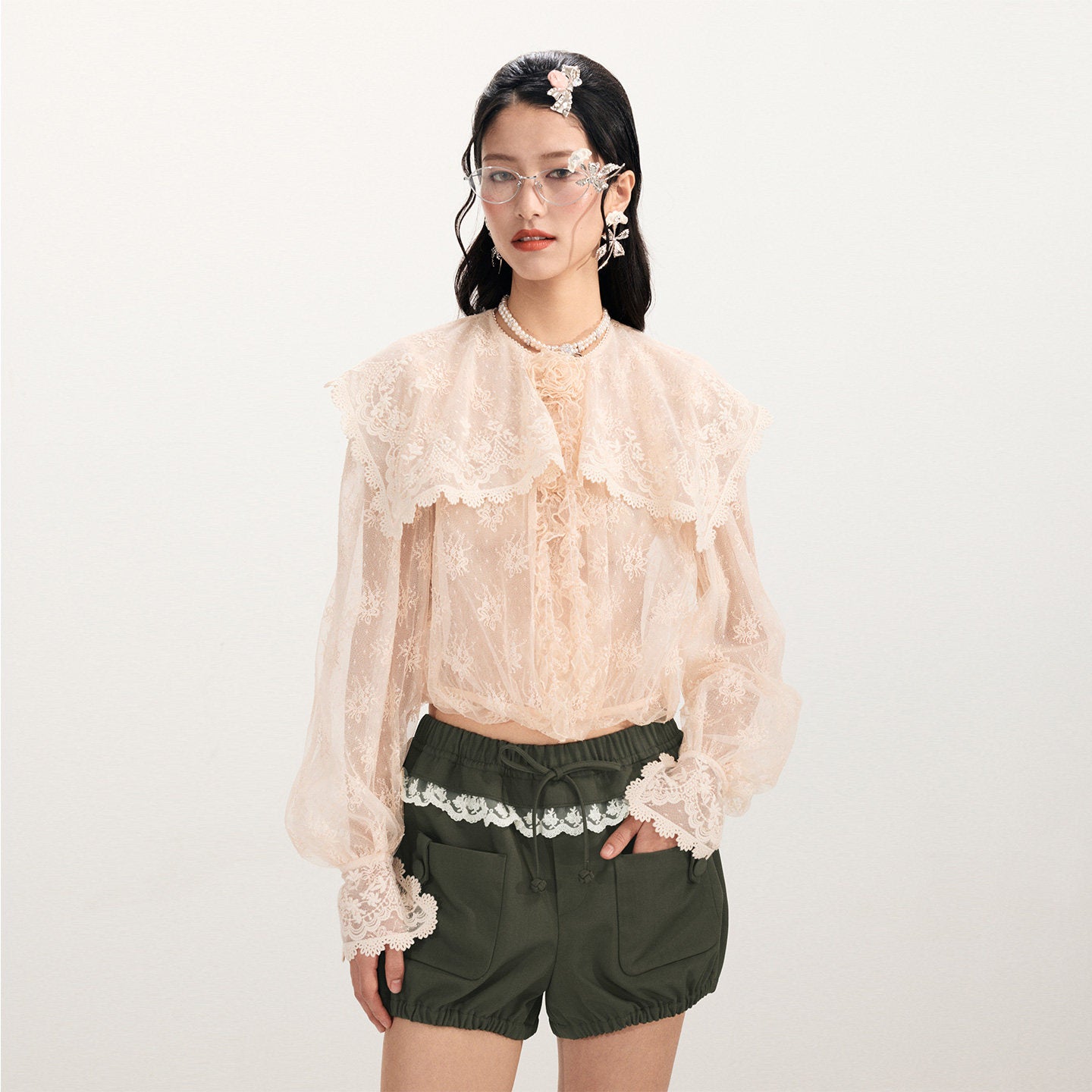 FAME lace-up embroidered trim shorts cargo slacks - VANESSA.