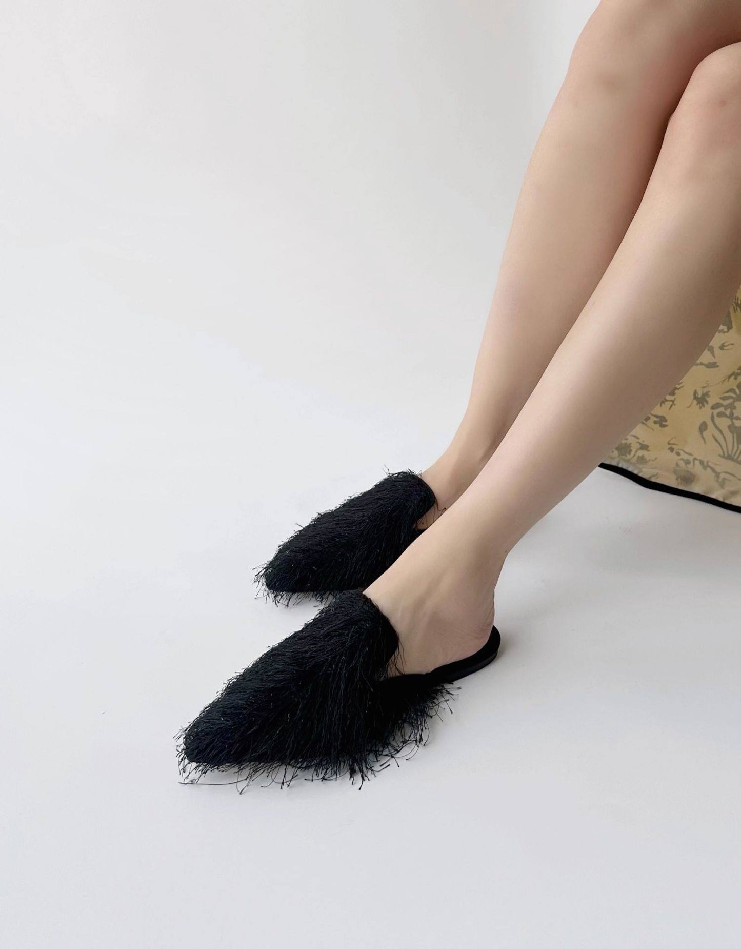 B-FEI black fur niche pointed toe flat mules shoe-VASCO.