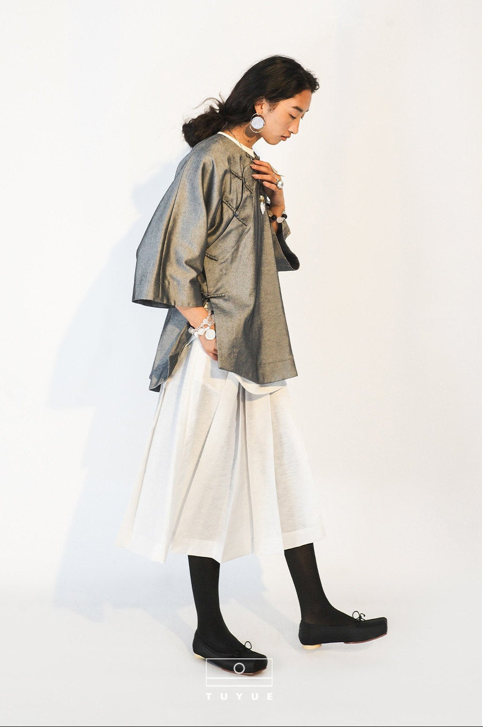 TUYUE Horse Face White Linen Pleated Mid-Length Skirt - FELIX.