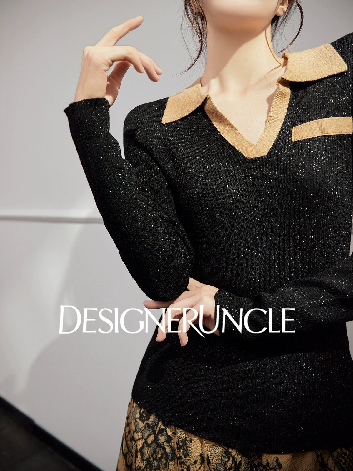 DGU "Qimo" black knitted sweater V-neck fashion high-end commuter top - BUGGY.
