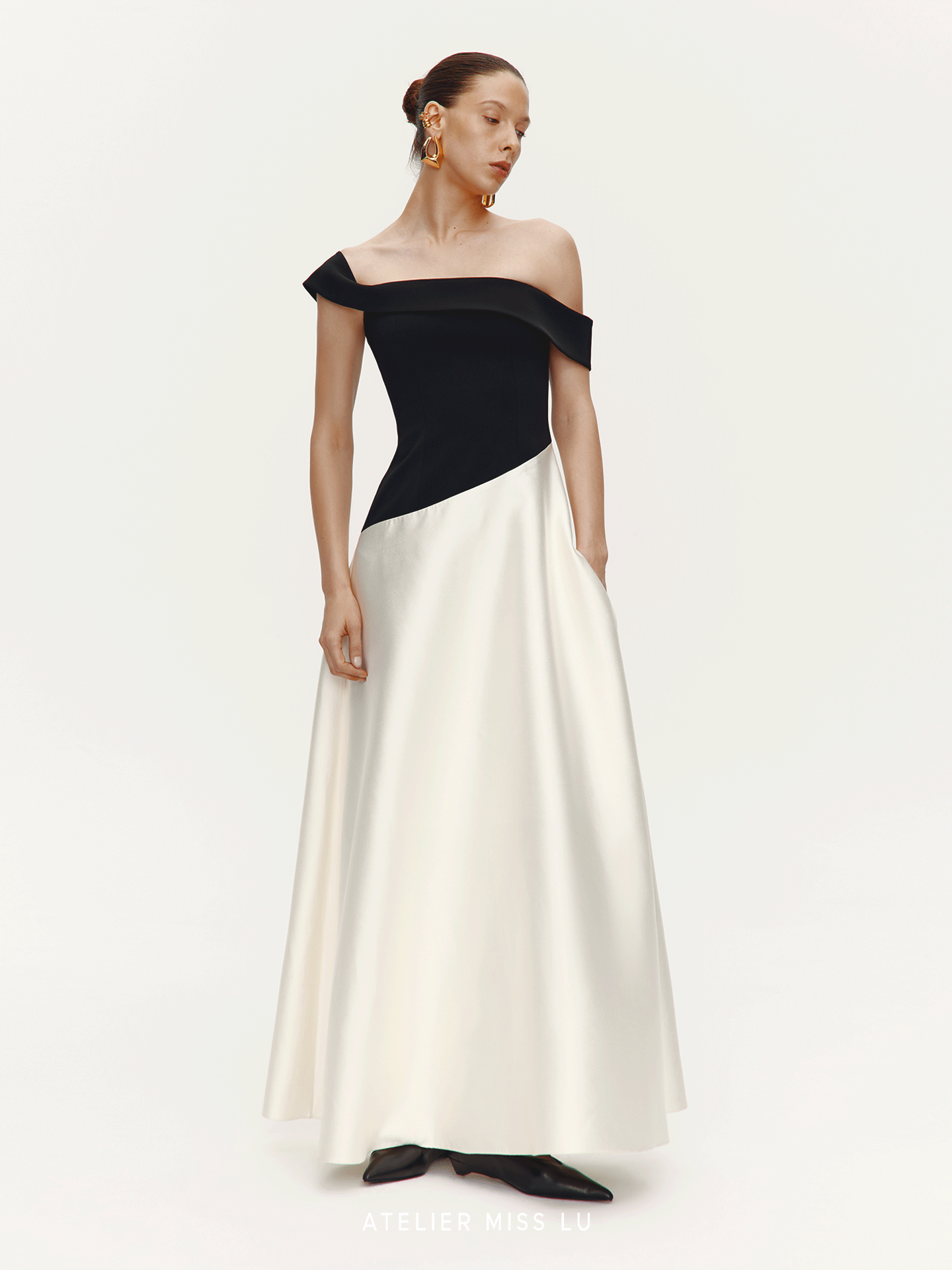 ATELIER MISS LU Glossy bandeau dresses and long skirts - AUTHUR