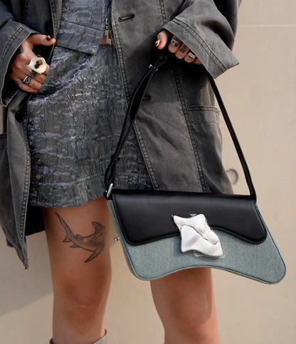 IUBALLET Style Shape Original Design Leather Women's Bag Lock Buckle  - PULL.