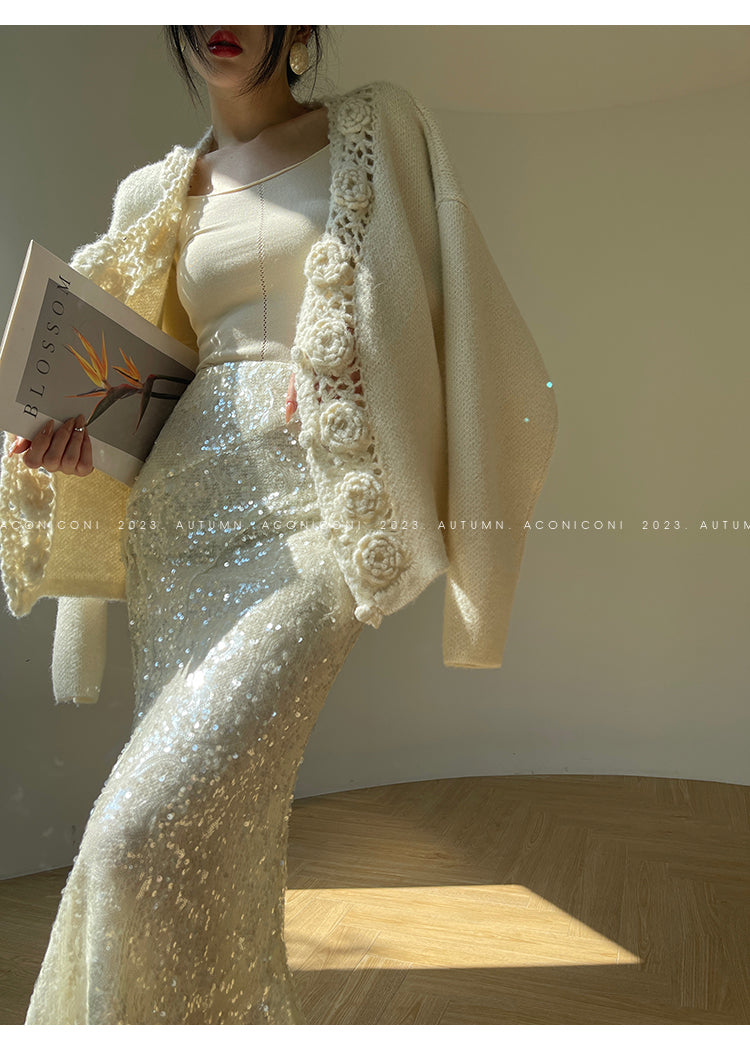 Aconiconi Luxury Loose V-Neck Long Sleeve Crochet Sweater - Camellia in the Fields