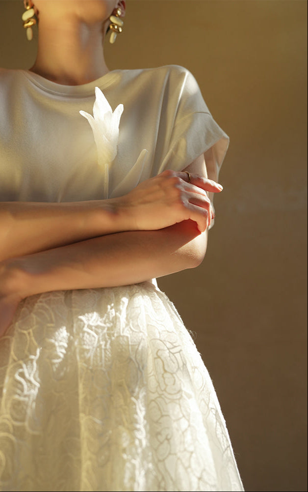 LE VENT&TES AILES  handmade Lush 100 cotton 3d flower short-sleeved top-Lyra