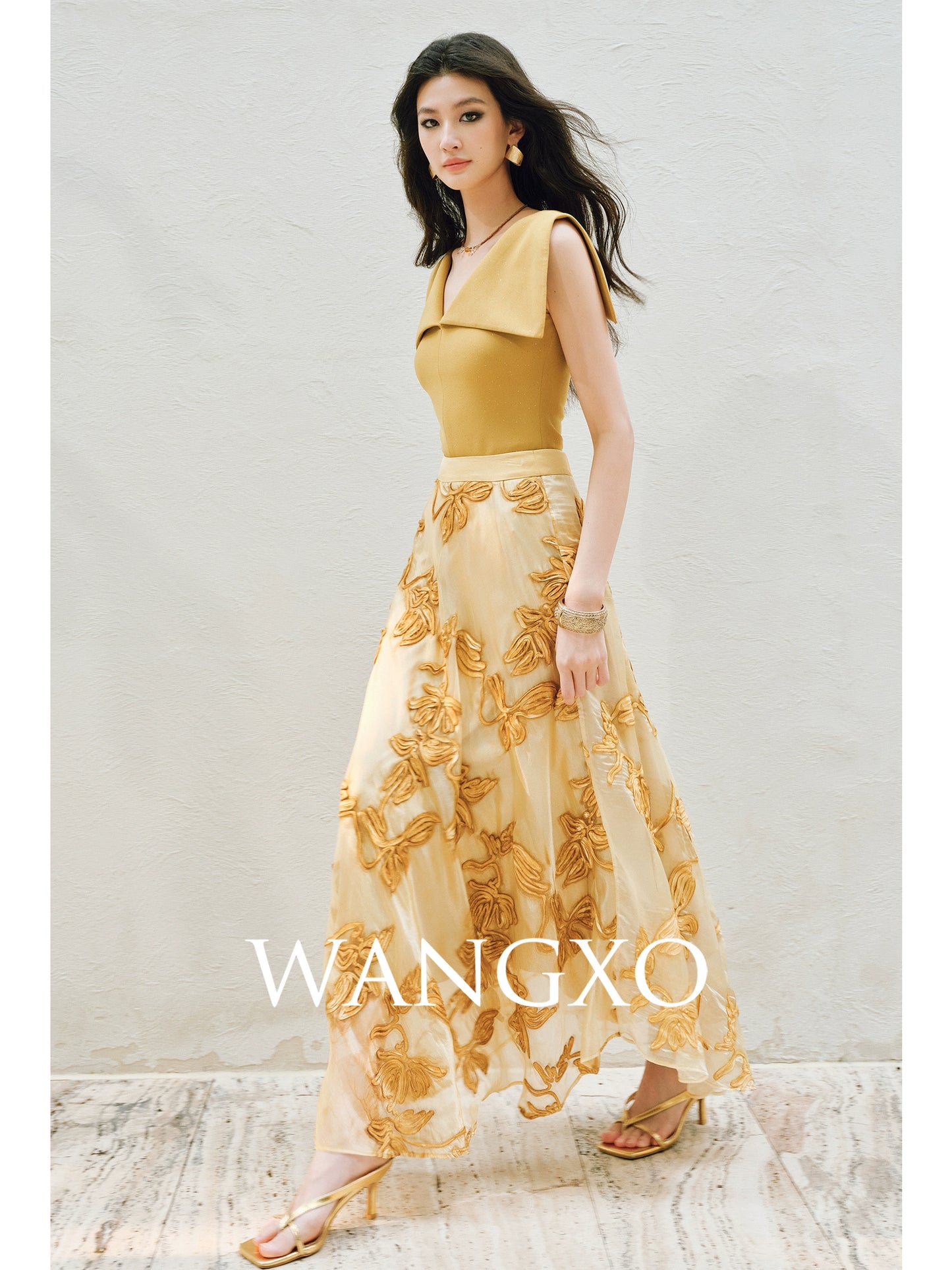 WANGXO | Flower Detailing on a Gorgeous Large A-Line Swing Skirt -SENA