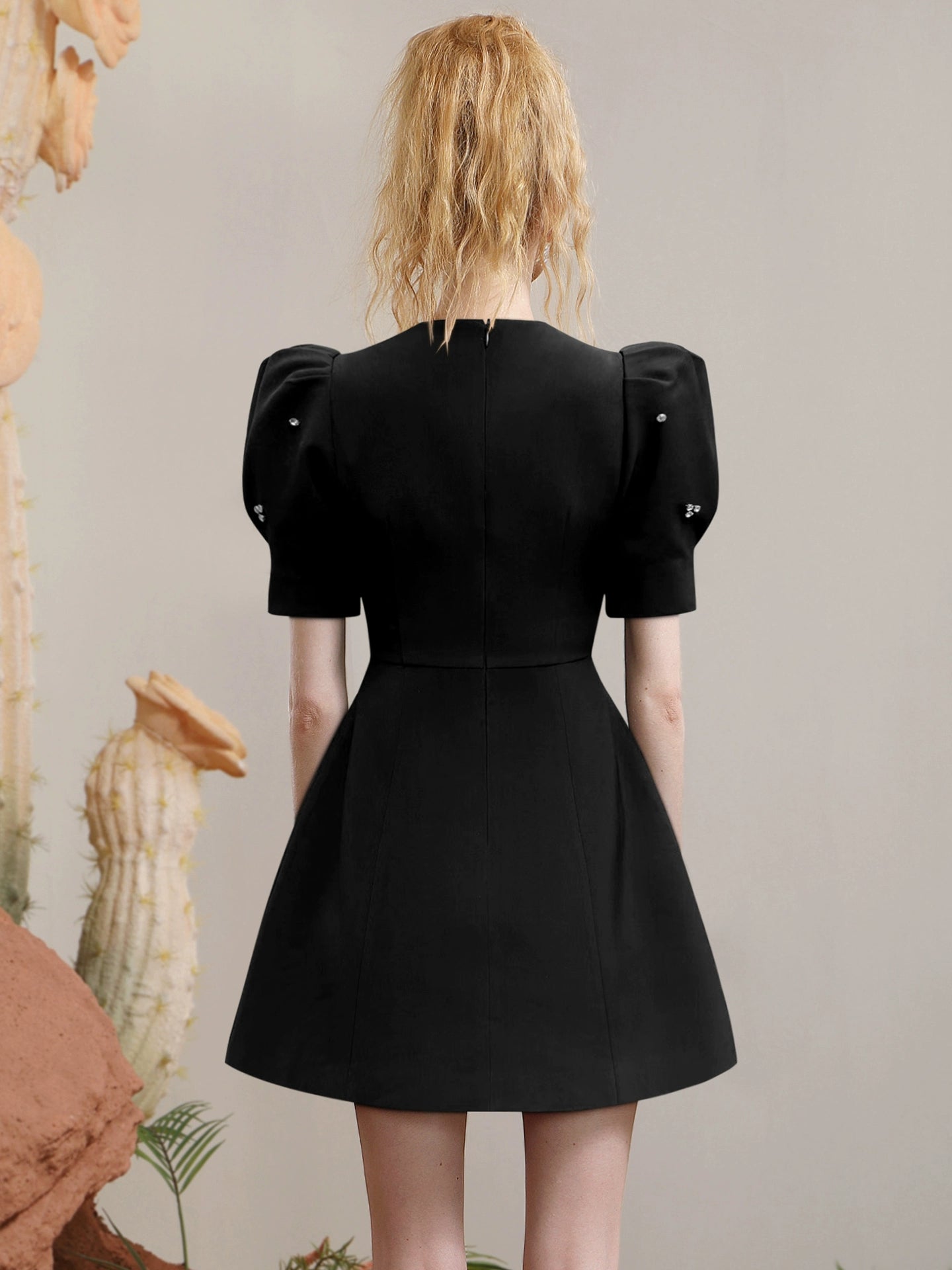 CHECOCRE summer new commuter open waist puff sleeve heavy industry beaded dress - TUOR