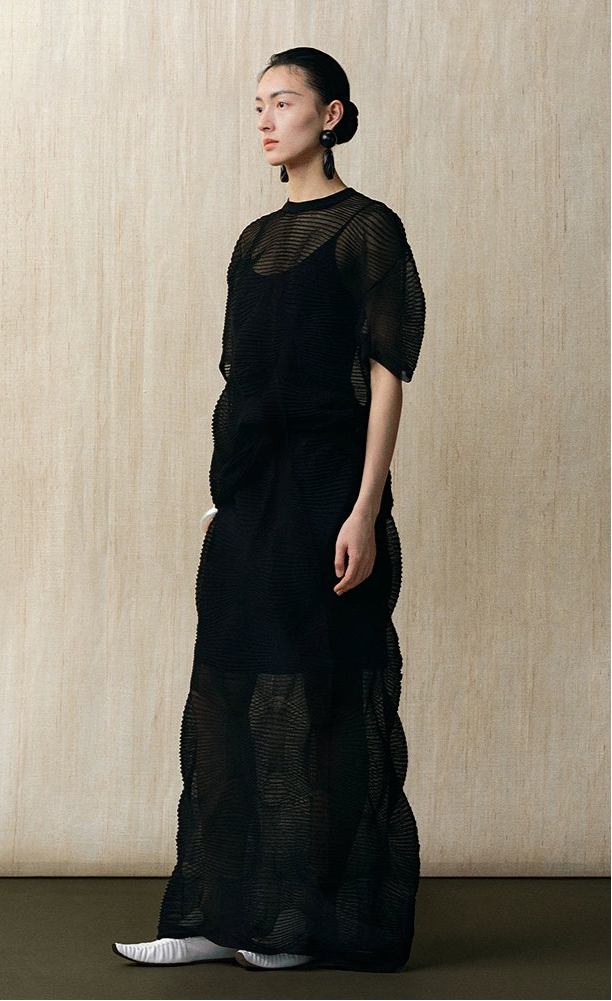 ZHUCHONGYUN light puff sleeve black crew neck knit top-LAILA.