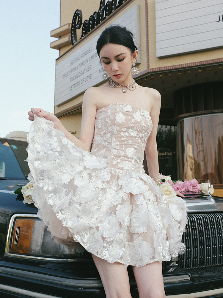 Wardrobes by Chen Luxury Strapless Embroidered Crystal Flower Evening bridal Dress-Florence