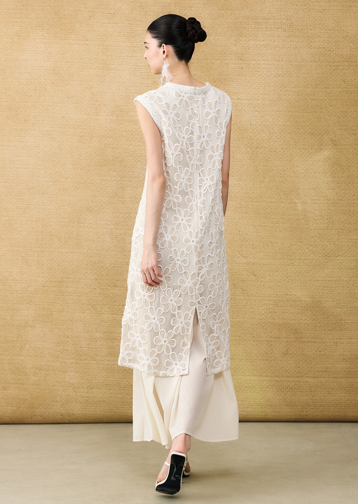 HECO Chinese style two pieces embroidered mesh spliced long dress - MAGIC.