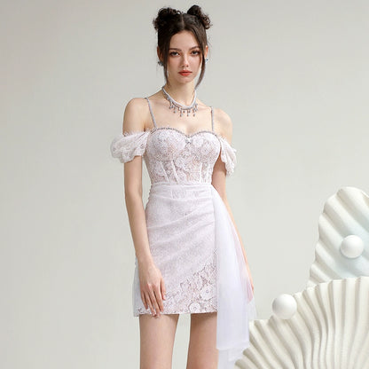 CHECOCRE ELEGANT DIAMOND CHAIN PUFF SLEEVE WHITE DRESS  - IDOWU