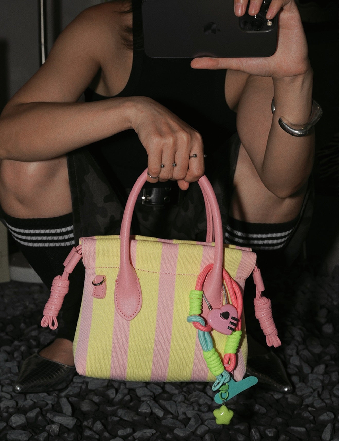 IUBALLET tote one-shoulder crossbody bucket bag - SNICKER.