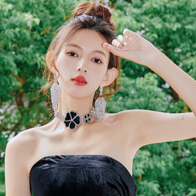 DOLLY Elegant Black Big Flower Diamond Chocker Chic Necklace-AMAL