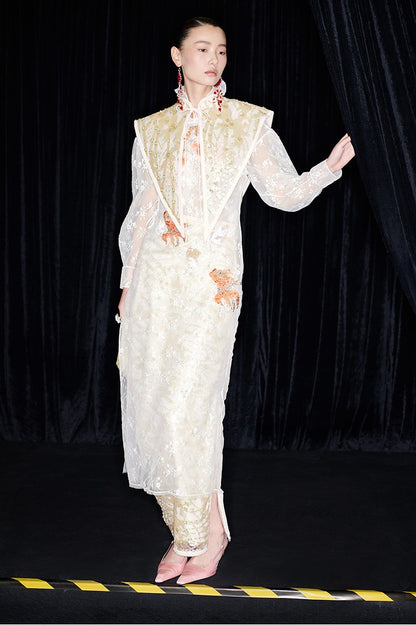 M essential Mackay designer label Jinghui embroidered lace-up trim collar - BABE.