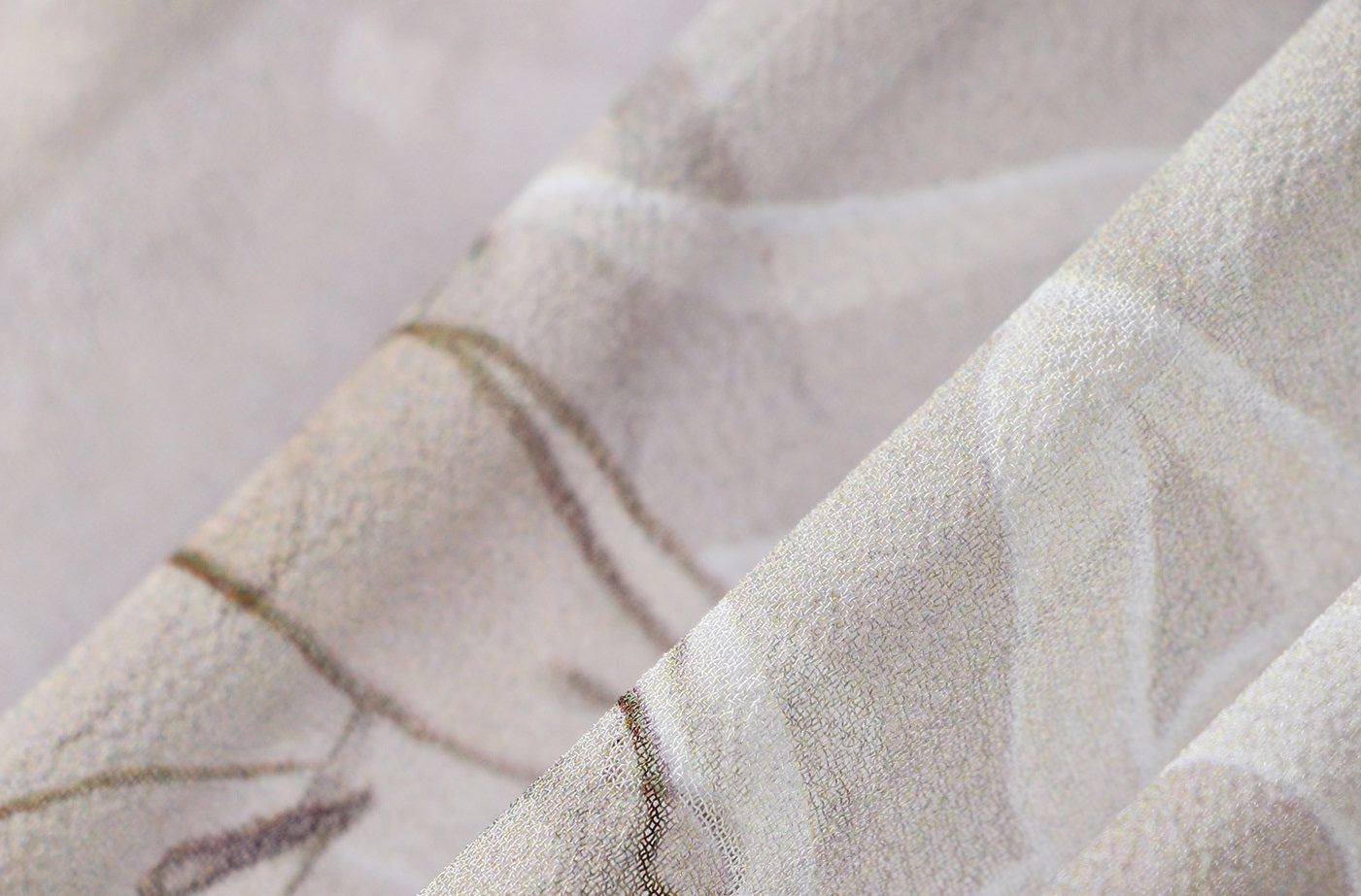 WANGXO | Silky Drape Smooth Georgette Vine-Inspired Geometric Print Entwined Twisted Shirt  -LYRA