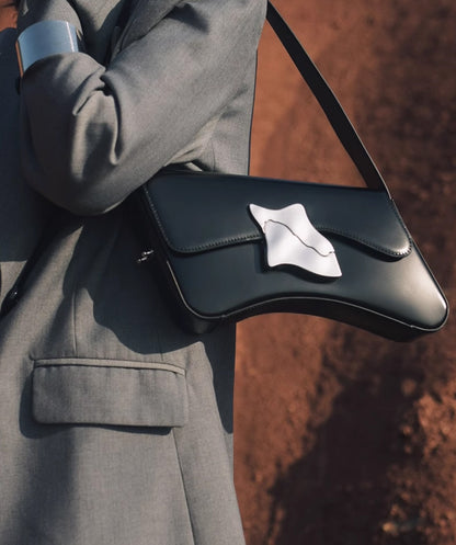 IUBALLET Style Shape Original Design Leather Women's Bag Lock Buckle  - PULL.