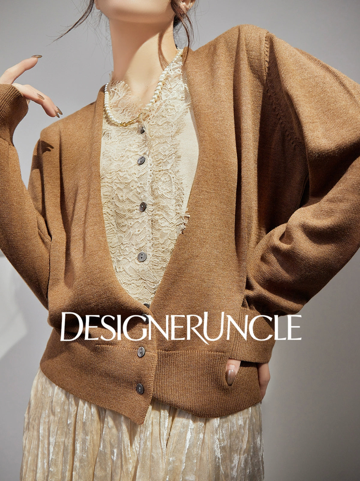 DGU |Caramel Knitted Sweater Silk Fashion Retro Design Light Luxury Niche Top - Josephina.