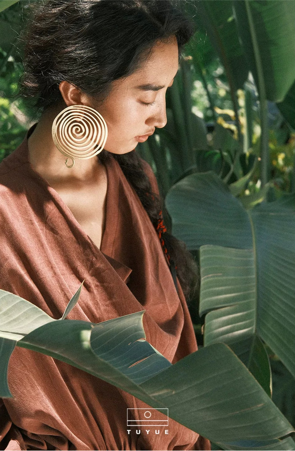 TUYUE brass gold plating energy structure earrings- MADDIE