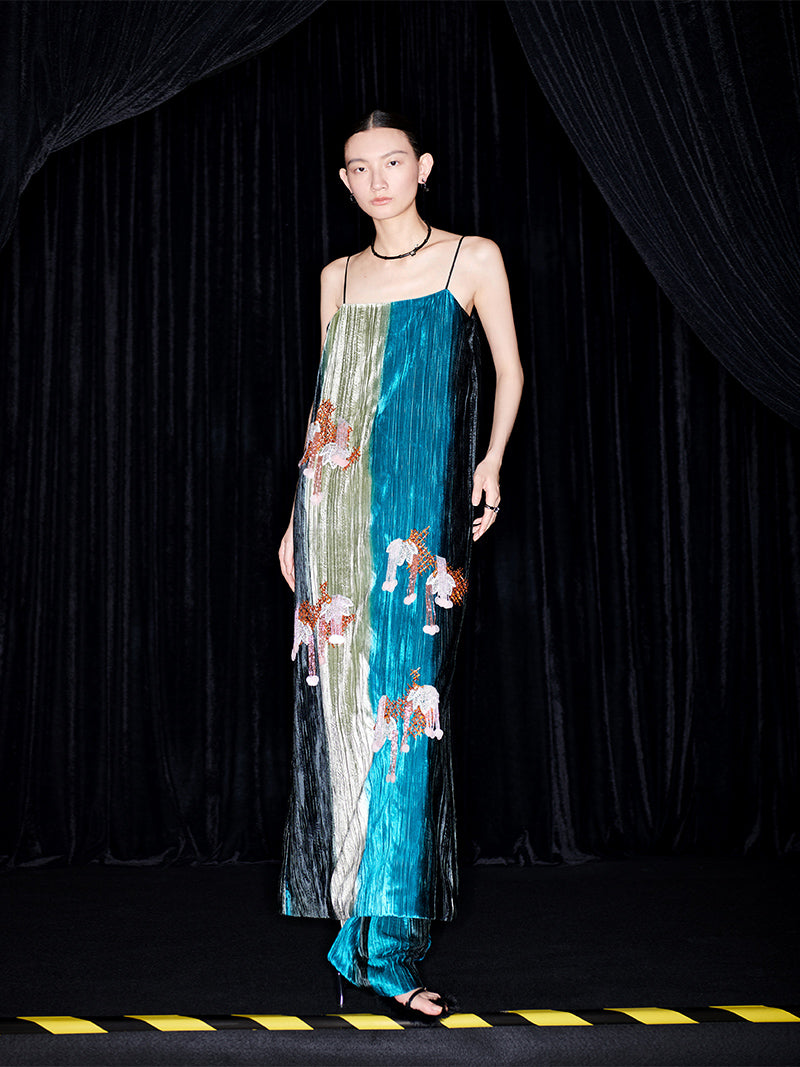 M essential Mackay designer hand-painted tassel embellishment slip dress pant set - Sanui Sala.