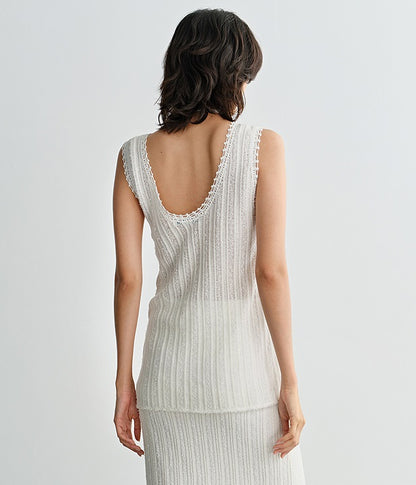 COMME MOI Women's White Cutout Raw Edge Knitted Vest - STELLA.