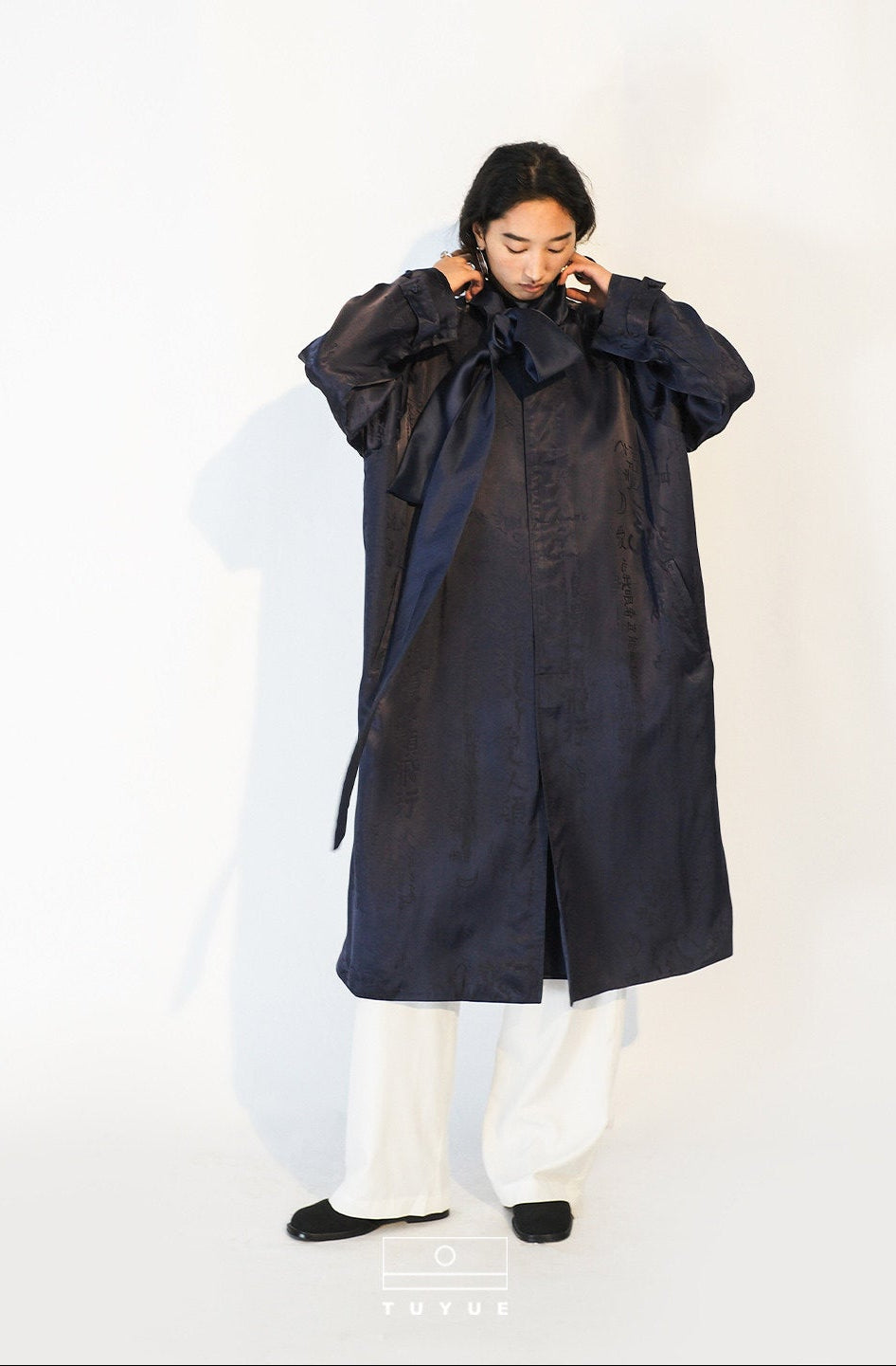TUYUE Dark Blue Silk Streamer Satin Silhouette Long Trench Coat - BONNIE.