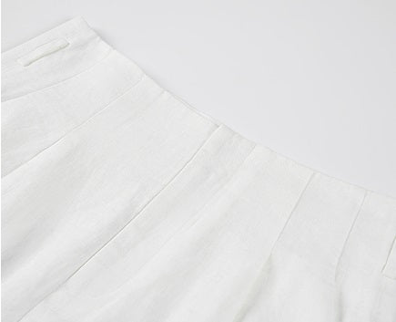 COMME MOI summer women's white linen shorts - DOMINUS.