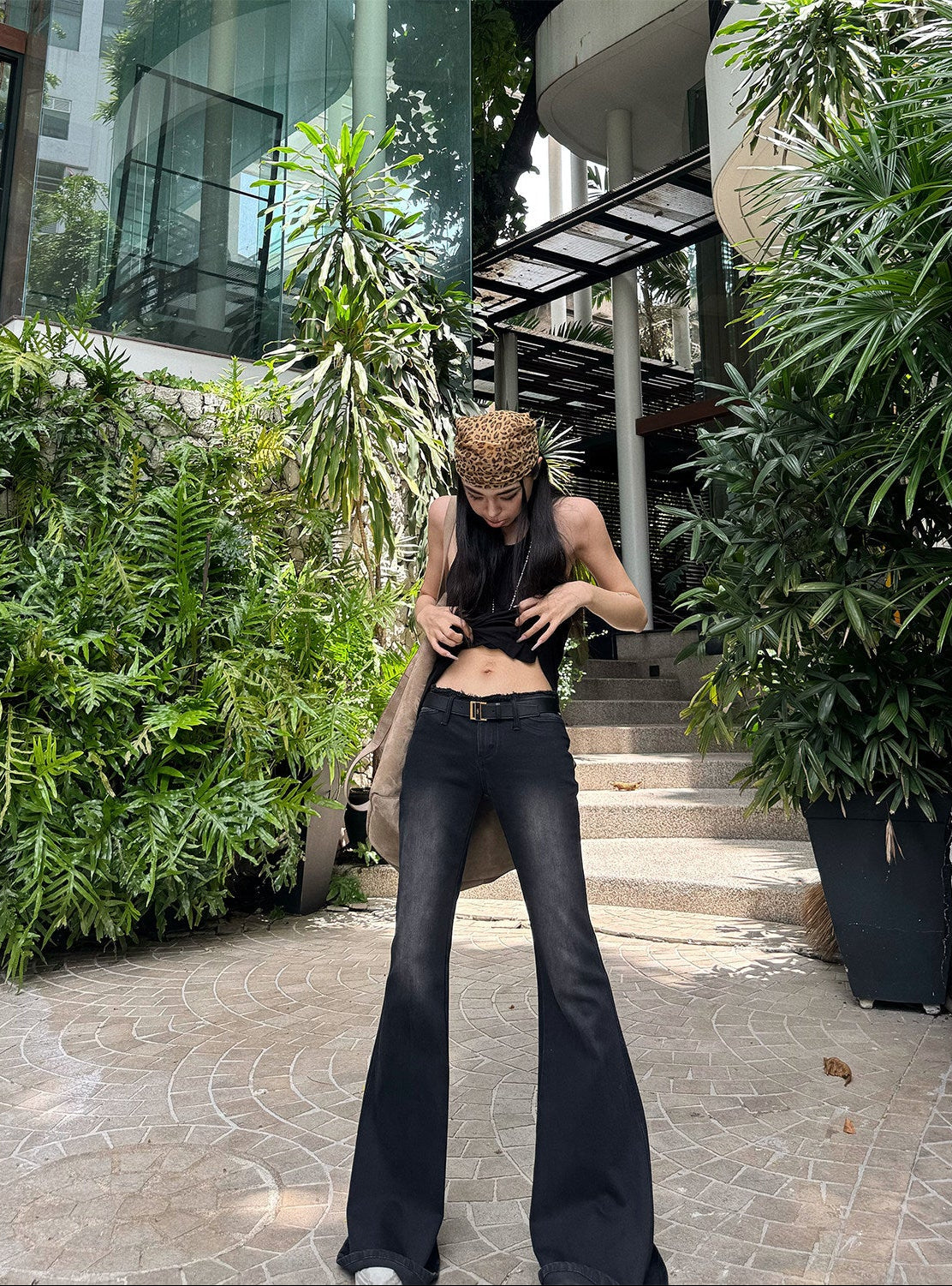 MEI SANGUAN Black low-rise jeans flared pants - BRENDA