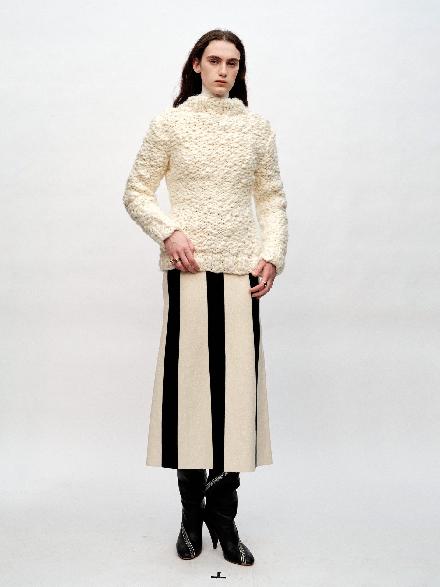 SERRER Black and white vertical stripe knitted slit long skirt - ETHAN.