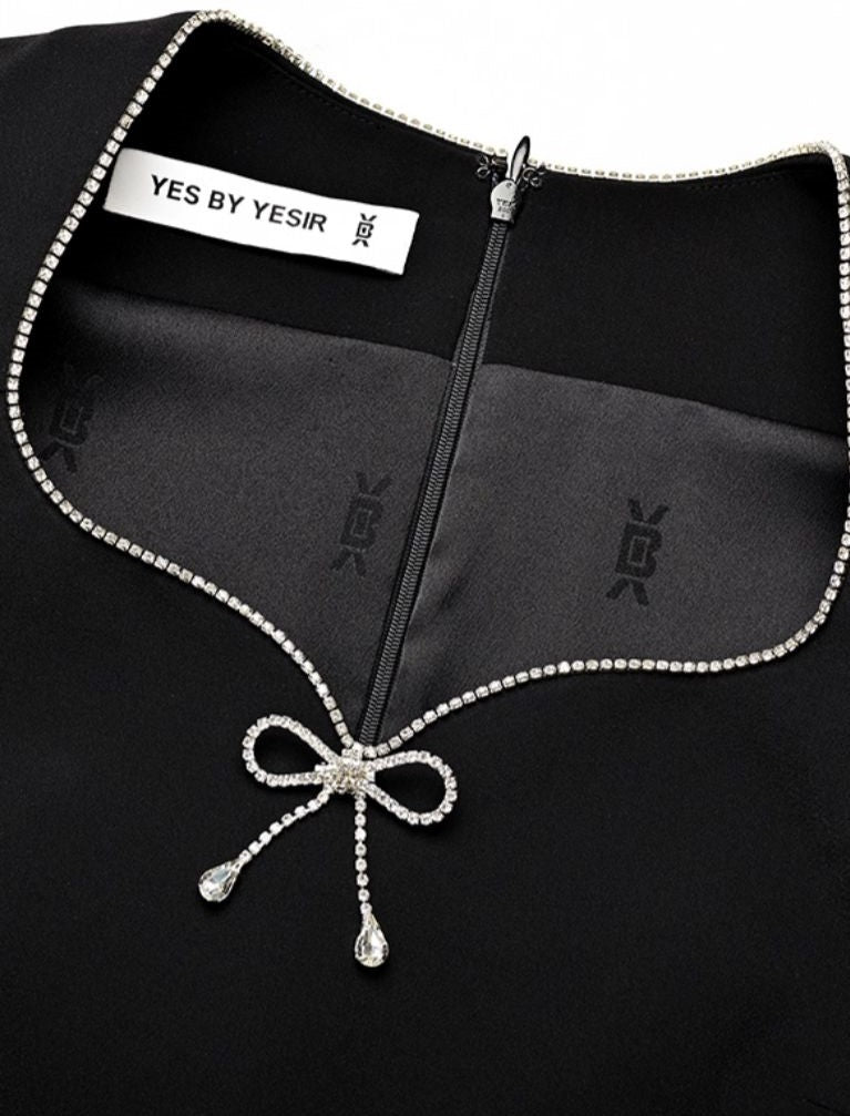 YES BY YESIR | Half-Sleeve Dress with Diamond Bow-VIANORA.
