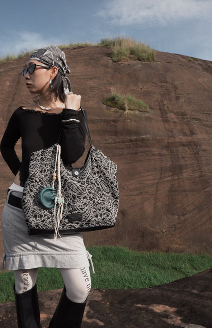 IUBALLET New Lace One Shoulder Crossbody Large Capacity Tote Bag - TREASURE.