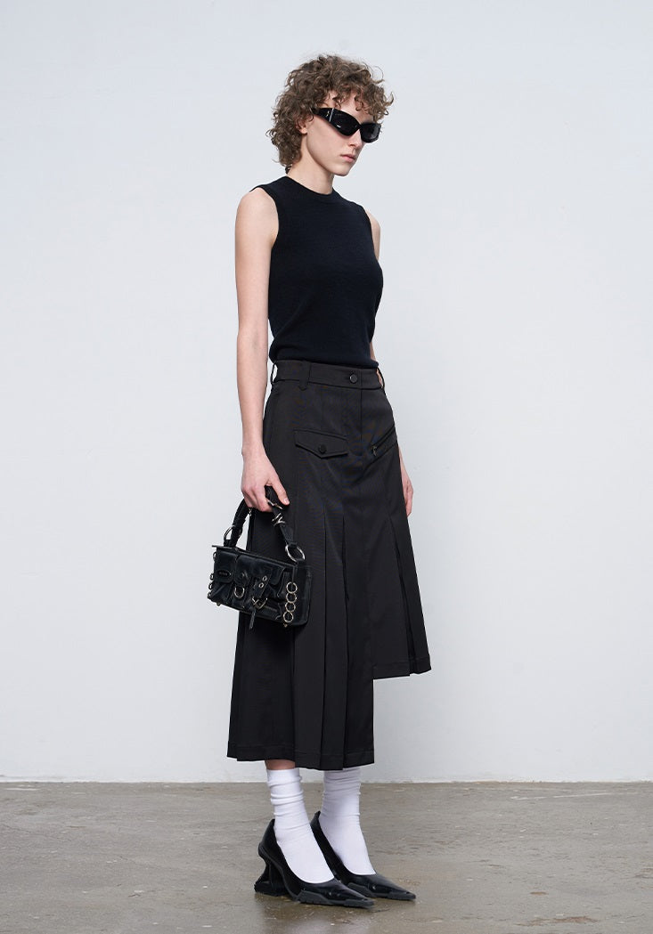 ANNAKIKI model black asymmetrical pleated skirt for women-CHIKAKO